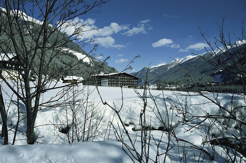 Hotel Alpenhof Sankt Jakob in Defereggen Esterno foto